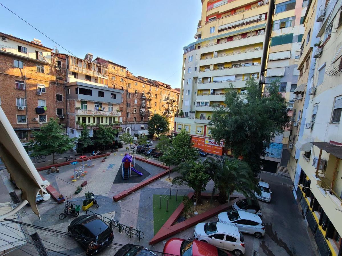 Heart Of Tirana Lägenhet Exteriör bild